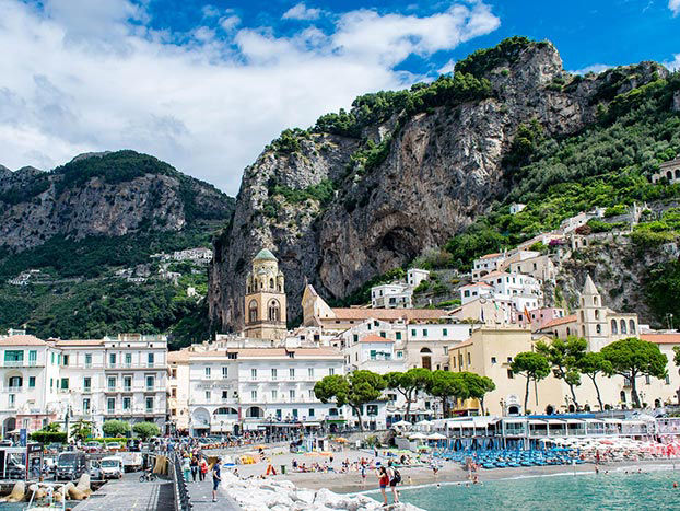 Amalfi vista dal mare